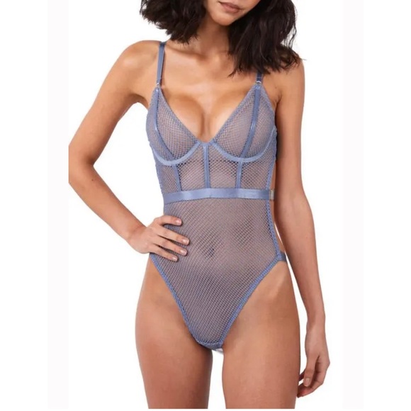 wolf & whistle Intimates & Sleepwear Wolf Whistle Selena Teddy